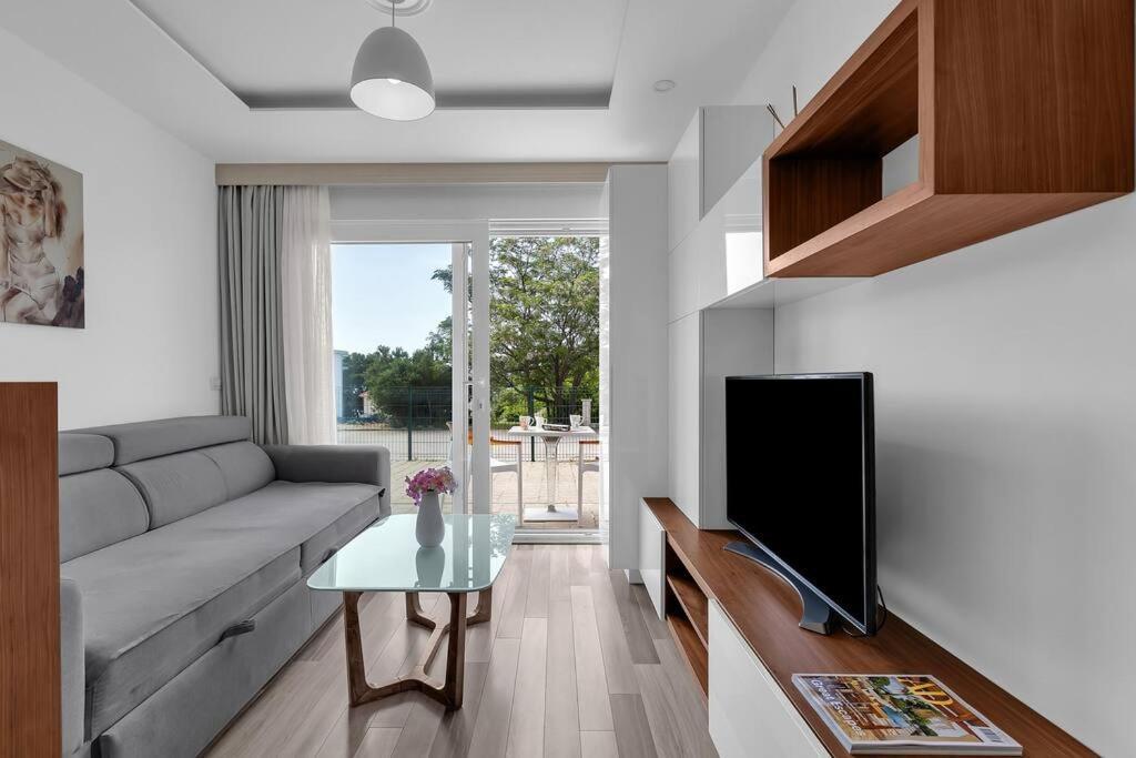 Brotis - Studioapartment - Makarska Exklusiv Promajna Luaran gambar