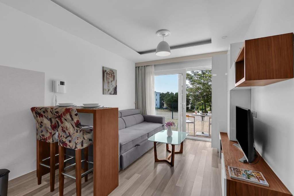 Brotis - Studioapartment - Makarska Exklusiv Promajna Luaran gambar