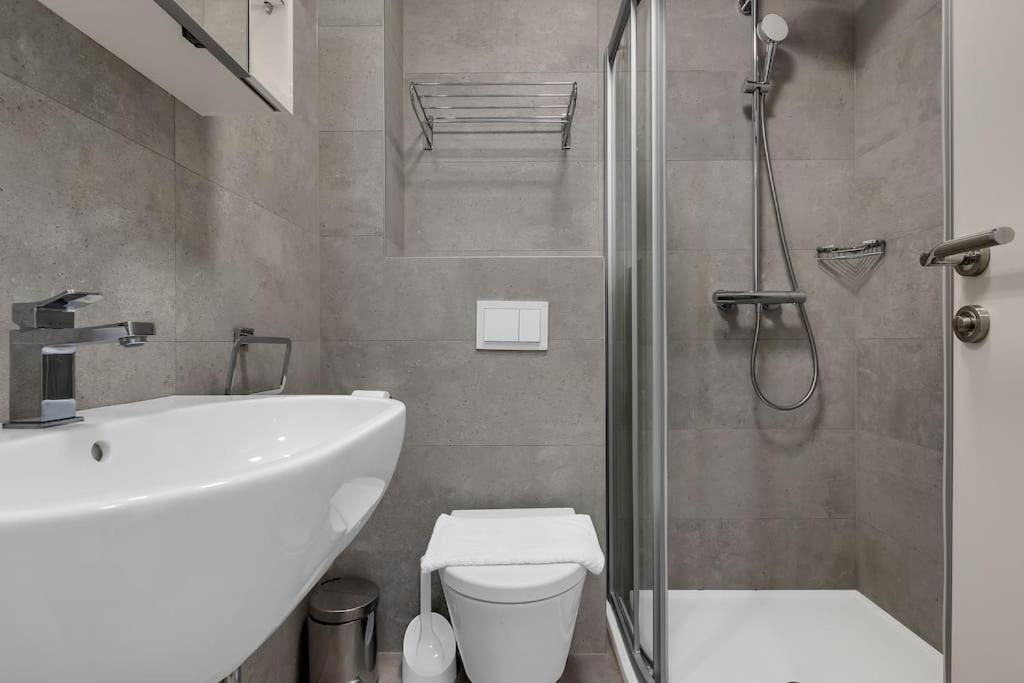 Brotis - Studioapartment - Makarska Exklusiv Promajna Luaran gambar